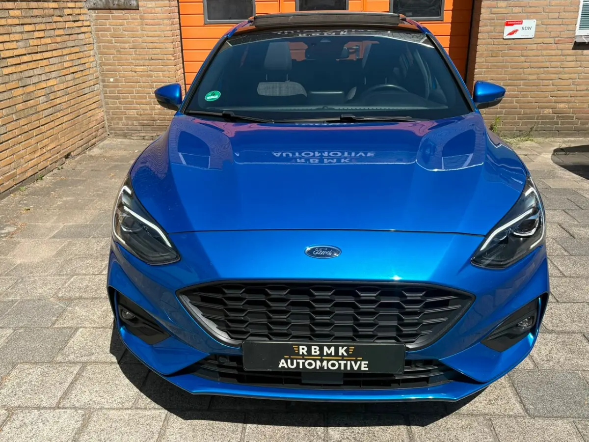 1.0 EcoBoost Hybrid ST Line X Business