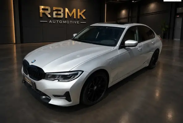 330e xDrive High Executive