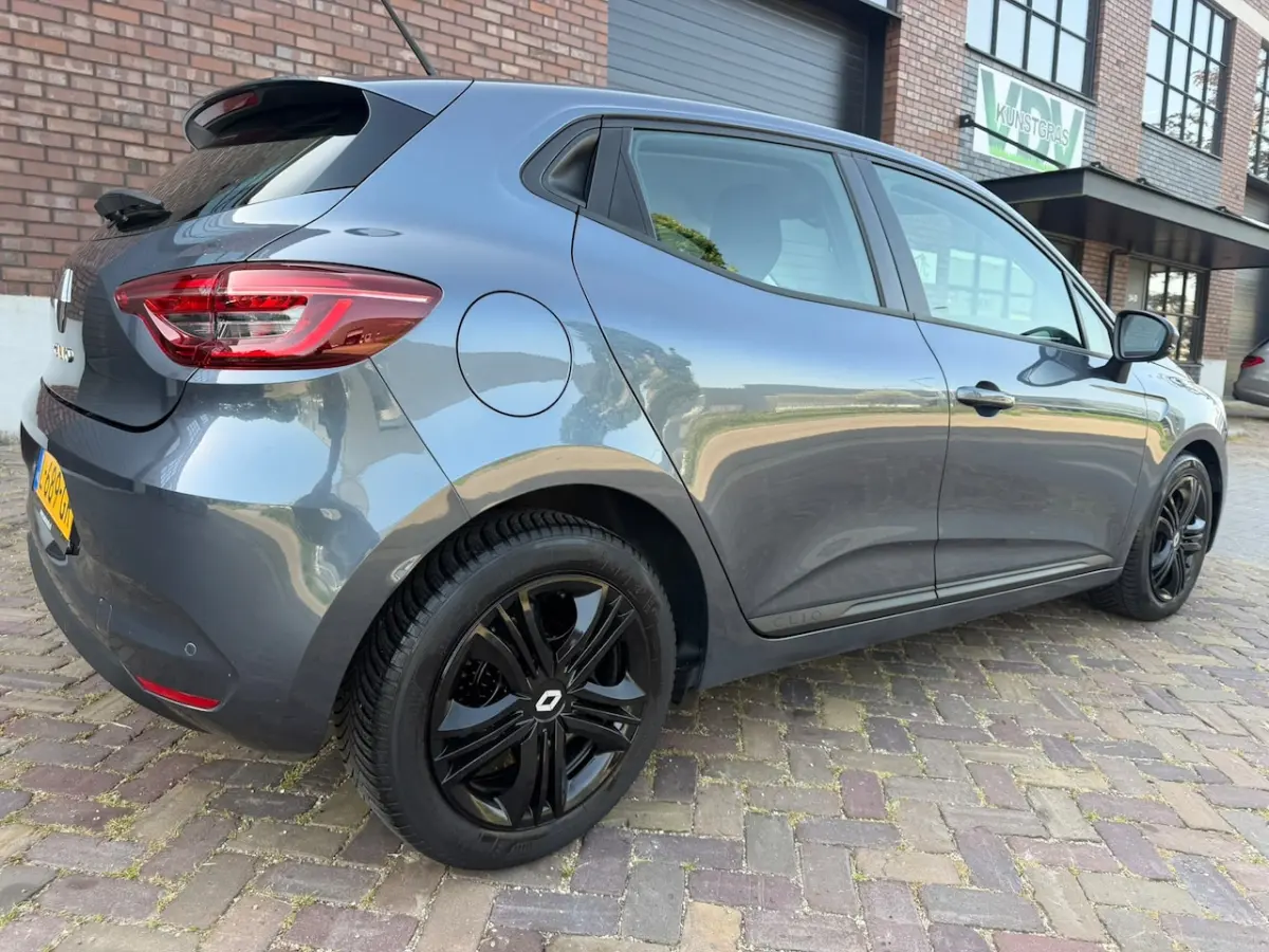 1.0 TCe / Navigatie / Apple CarPlay - Android / 1e Eigenaar / ALL-Season banden / Cruise C