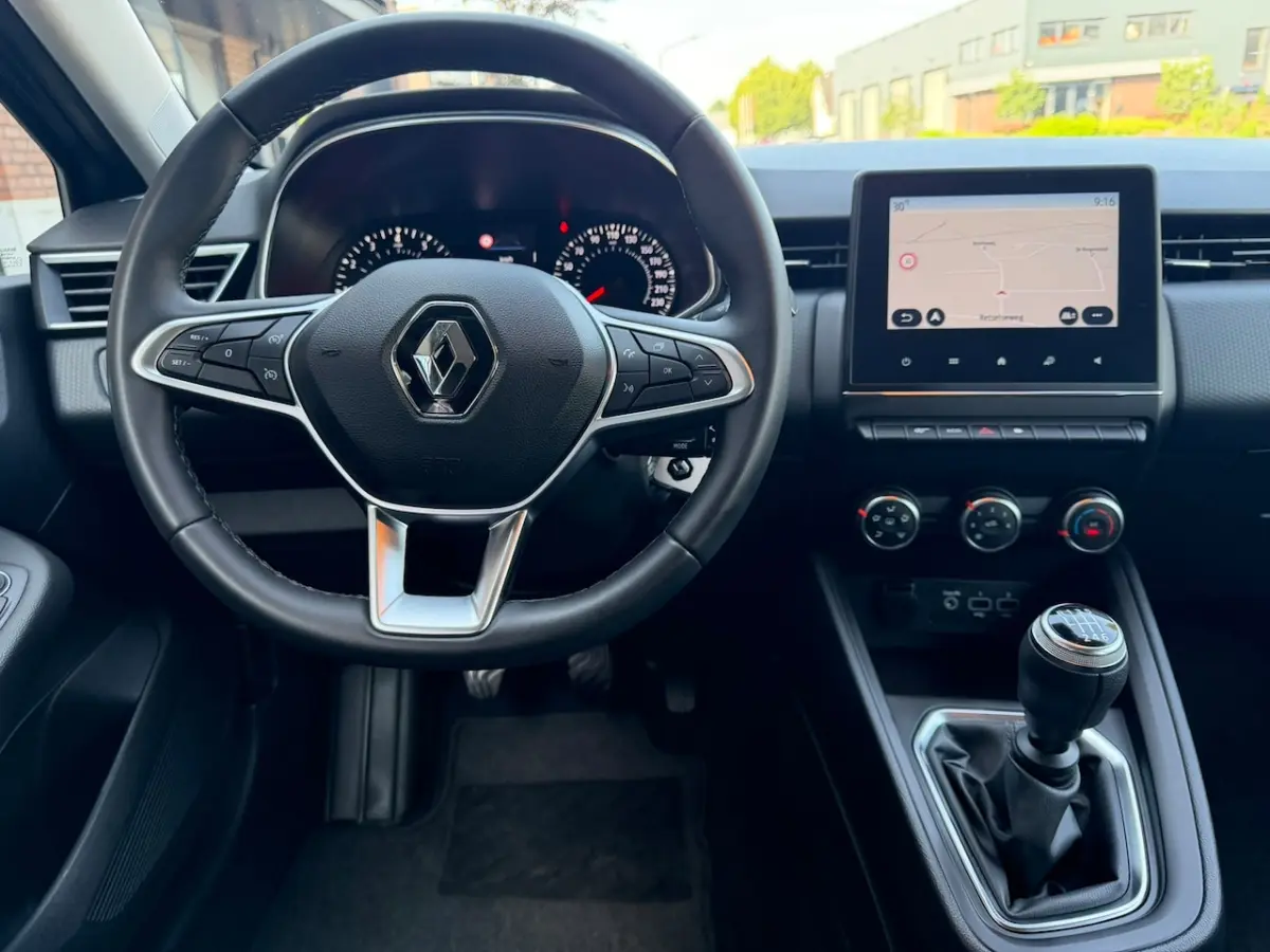 1.0 TCe / Navigatie / Apple CarPlay - Android / 1e Eigenaar / ALL-Season banden / Cruise C