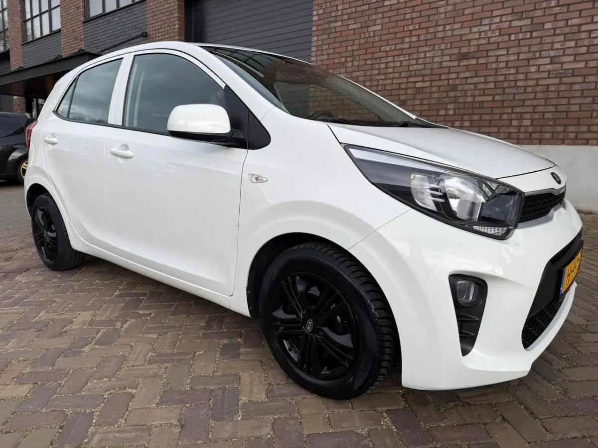 1.0 CVVT ComfortLine / ALL-Season / Airco / DAB / 1e Eigenaar / NED-Picanto / Nieuwe APK +