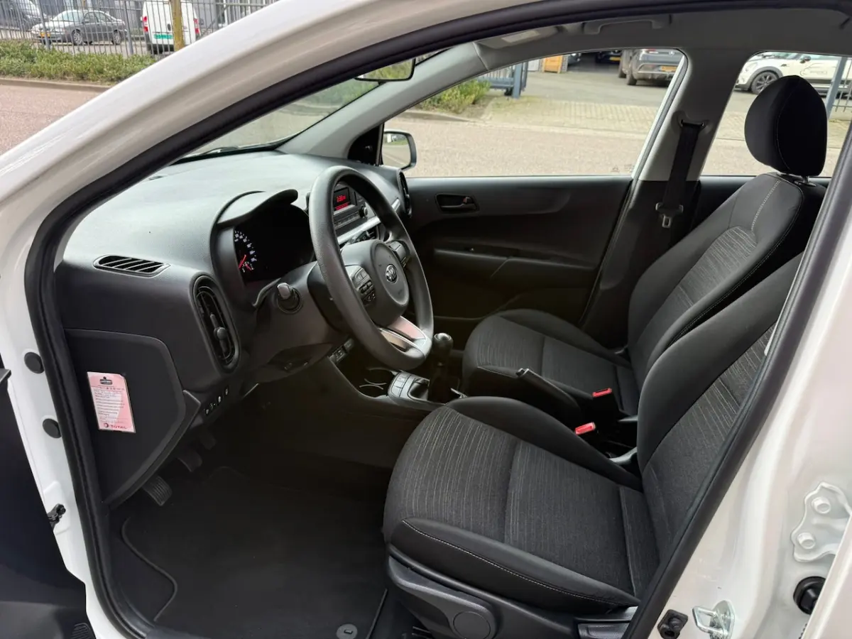 1.0 CVVT ComfortLine / ALL-Season / Airco / DAB / 1e Eigenaar / NED-Picanto / Nieuwe APK +
