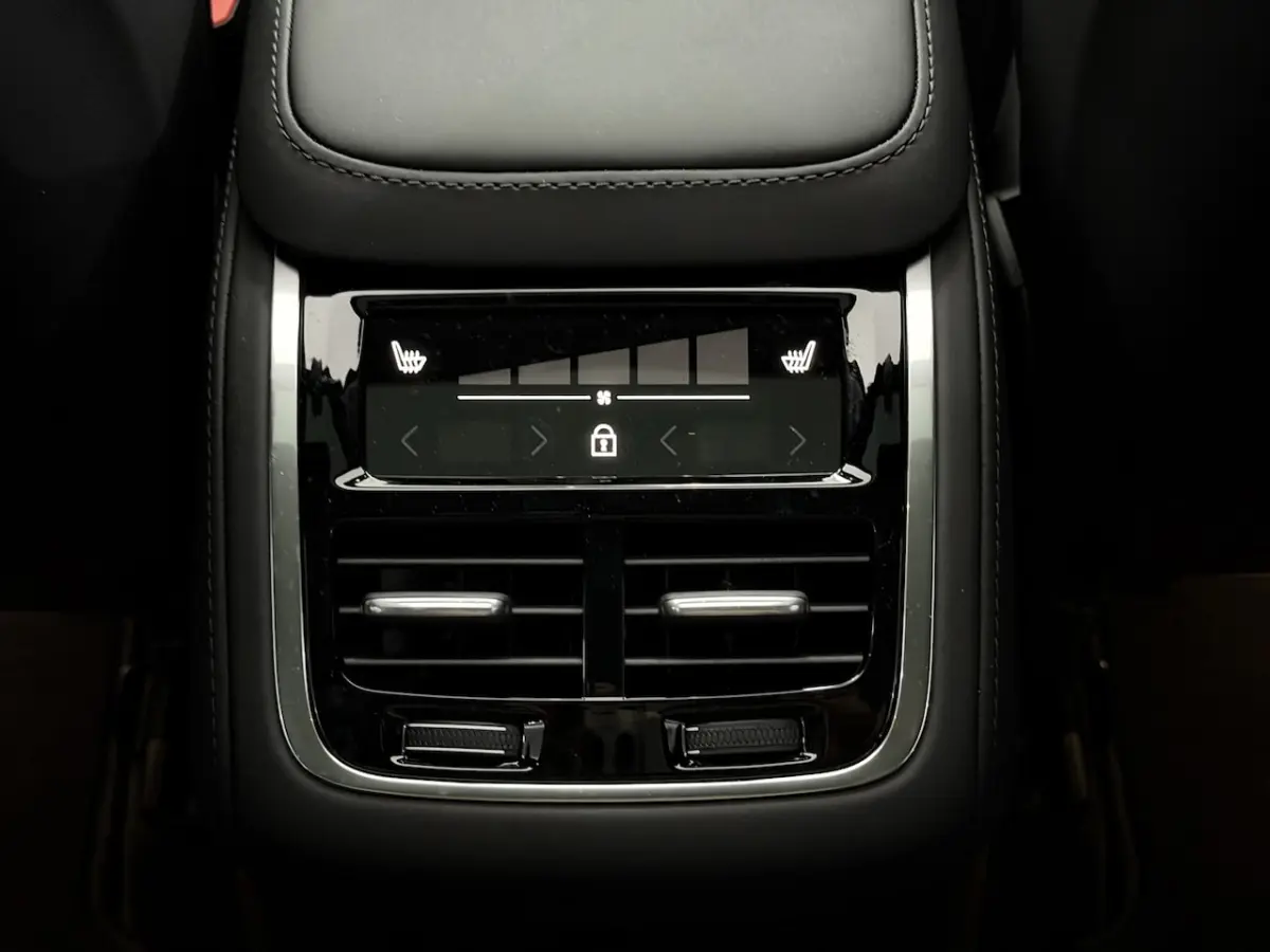 2.0 T8 Plug-in hybrid AWD Ultra Black Edition 7P Panoramadak, Bowers&Wilkins, Luchtvering,