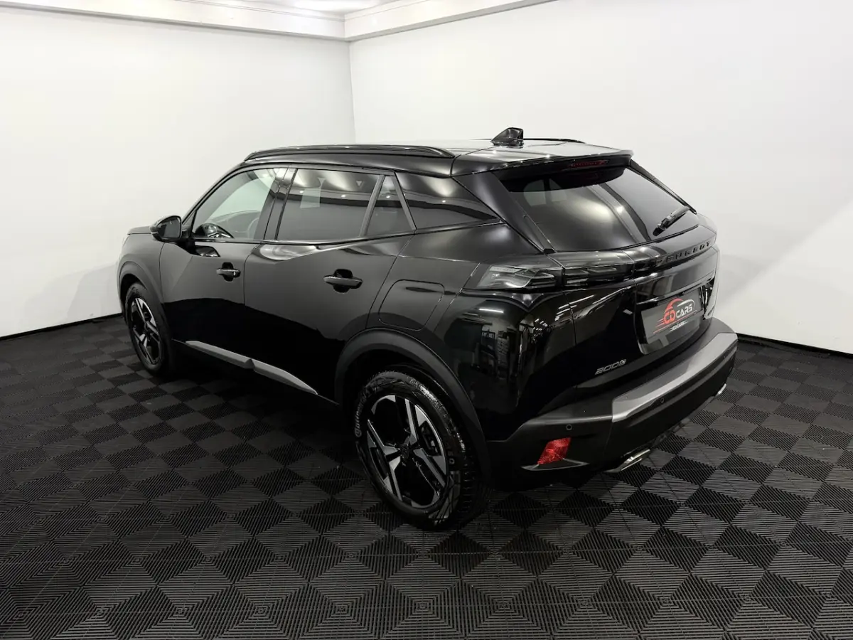 1.2 Hybrid 136 GT Camera, Navi, Virtual desk, Half leder, Cruise control, Apple carplay, L