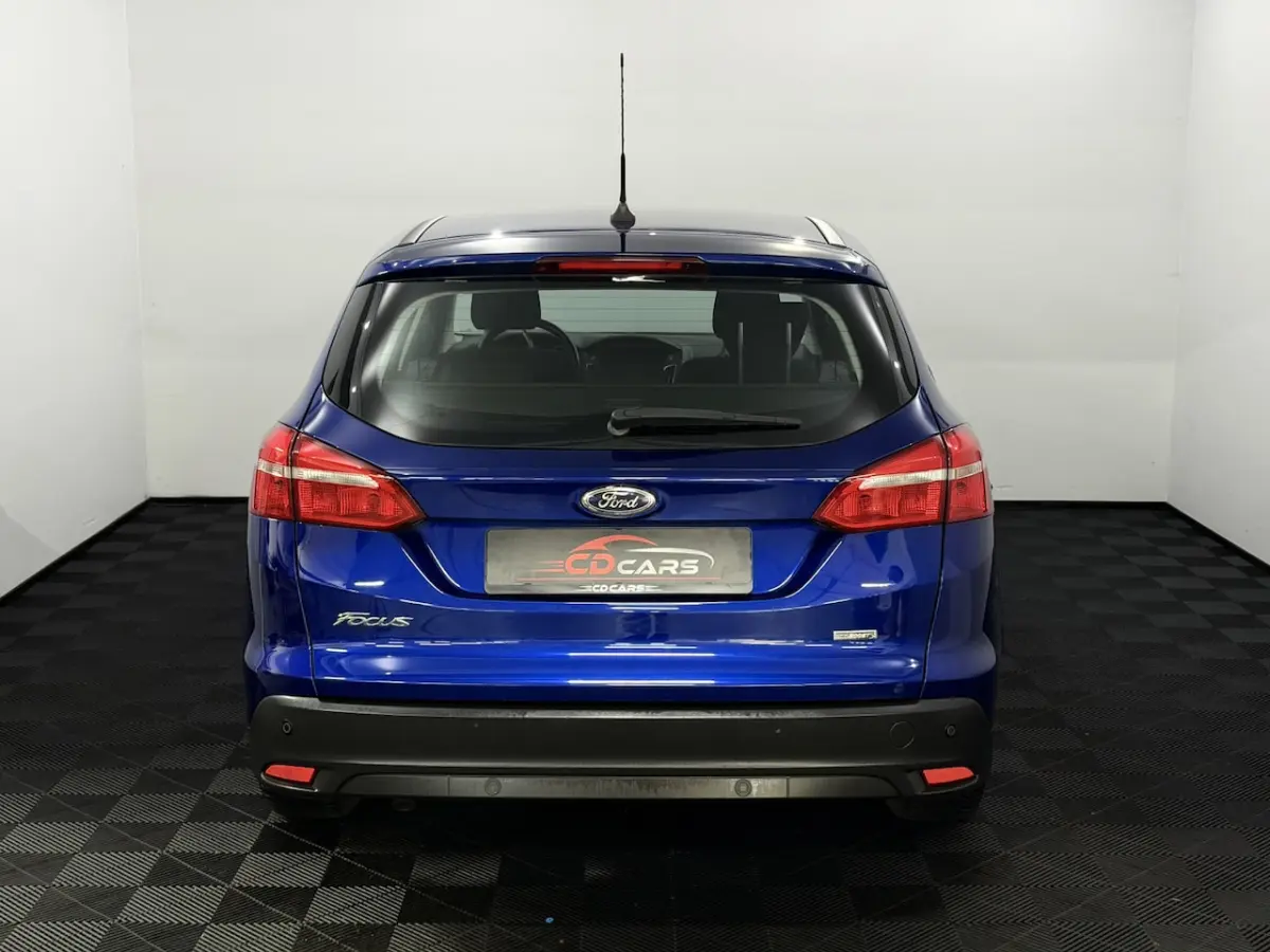 1.0 Trend Edition Apple carplay, Parkeersensoren, Navi, Cruise control, A start stop, Airc