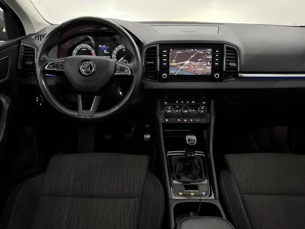 1.0 TSI Business Edition Panoramadak, Camera, Navi, Keyless start, Cruise control, A start