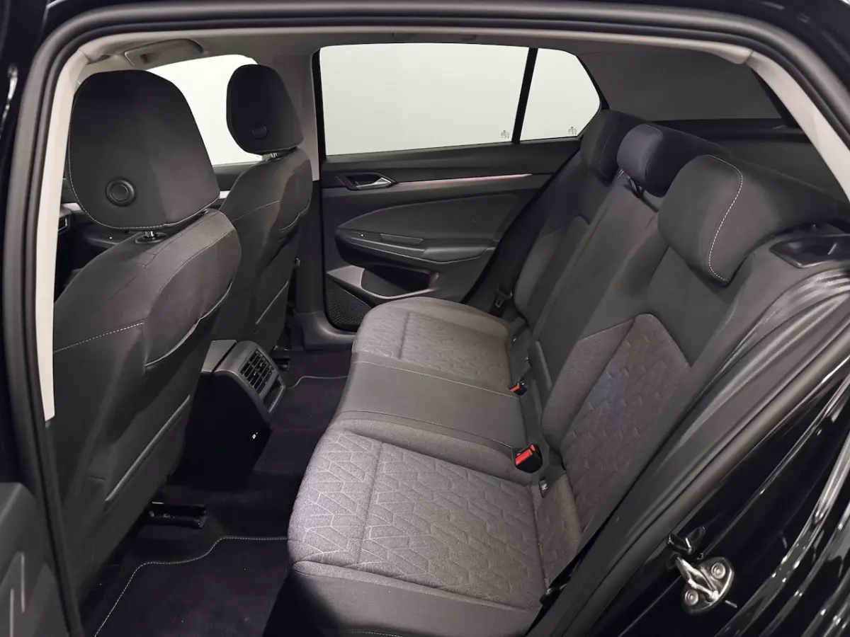 1.5 TSI Life Edition Clima, Apple carplay, Parkeersensoren, Stoelverwarming, Sfeerverlicht