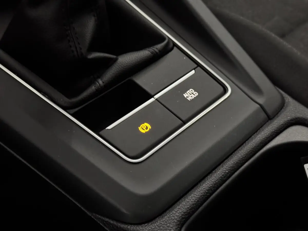 1.5 TSI Life Edition Clima, Apple carplay, Parkeersensoren, Stoelverwarming, Sfeerverlicht