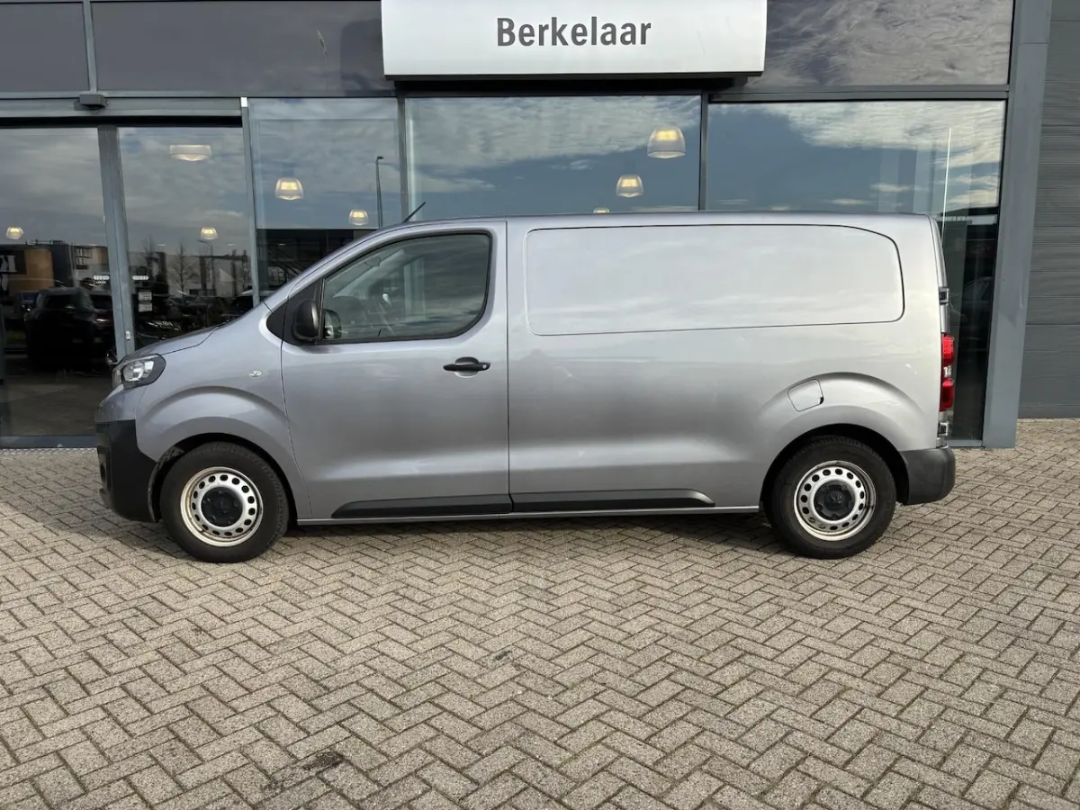 1.5 BlueHDI 100 Standard Premium | Comfort Scheidingswand | Bank | Betimmering