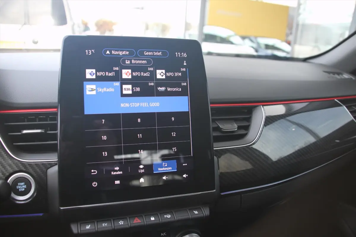 145PK-RS LINE-FULL HYBRID-87DKM-NAVI-TREKHAAK-