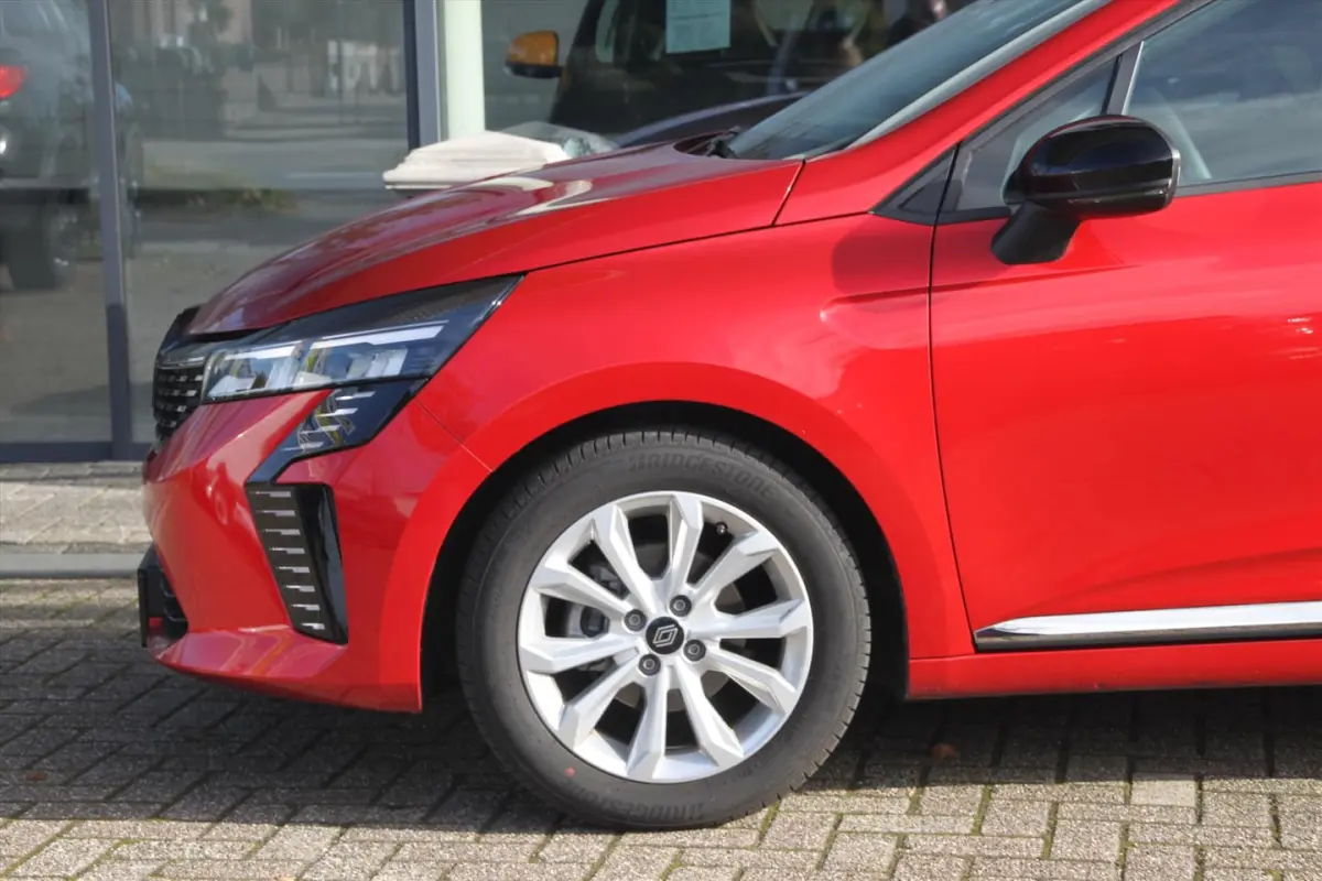 90PK-EVOLUTION-NW.MODEL-9200KM-APPLE CAR PLAY-