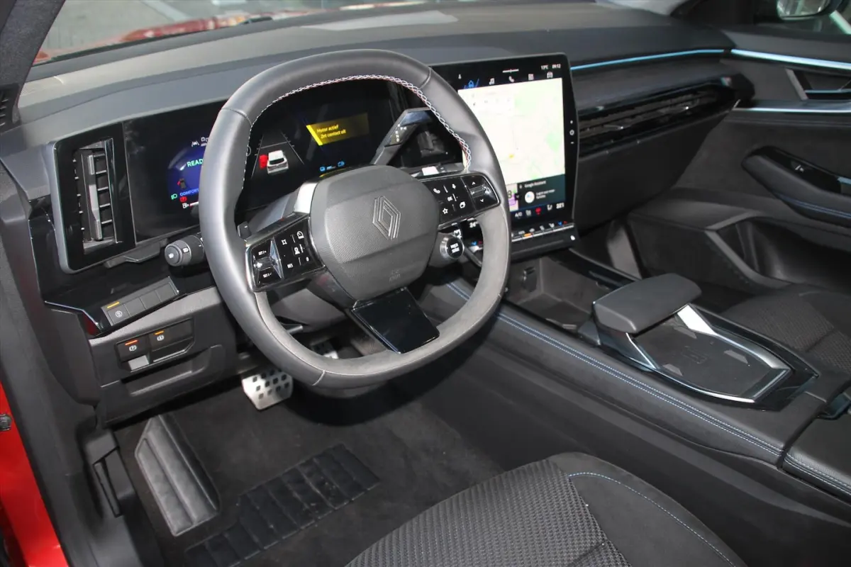 200PK-FULL HYBRID-ESPRIT ALPINE-13DKM-NIEUW -