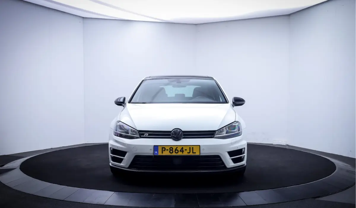 2.0 TSI R 4Motion PANO | XENON | LEDER | STOELVERW | CAMERA | NAVI | APP CONNECT | LMV