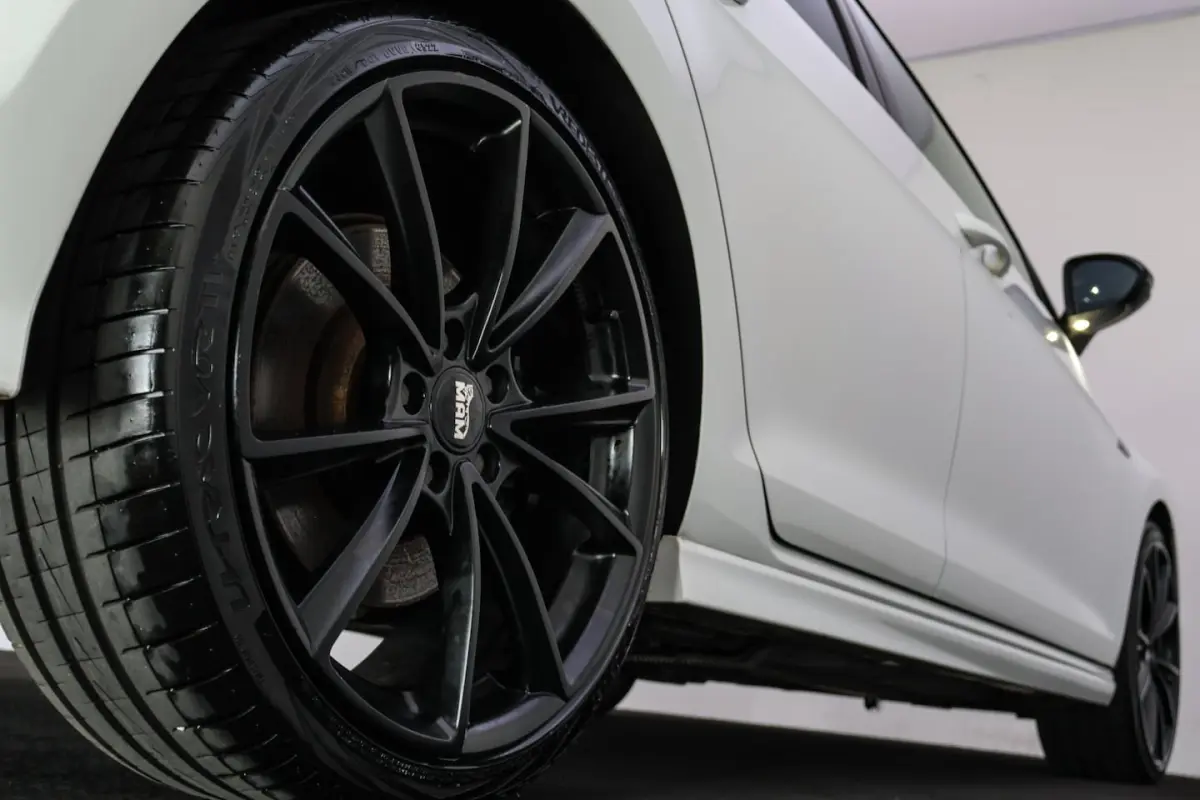 2.0 TSI R 4Motion PANO | XENON | LEDER | STOELVERW | CAMERA | NAVI | APP CONNECT | LMV
