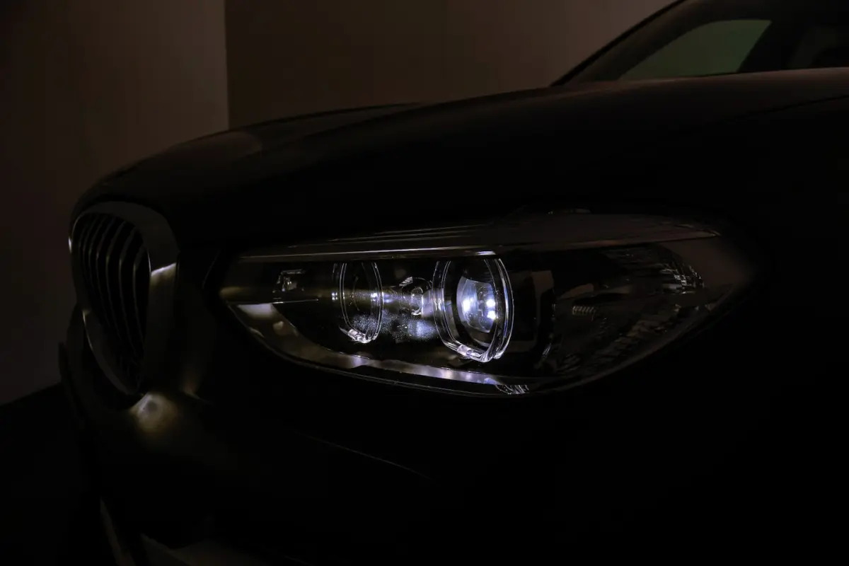 30e XDr. X-LINE Executive SOH 95% | FULL LED | CAMERA | MEMORY | ACC | LEDER | CARPLAY | D