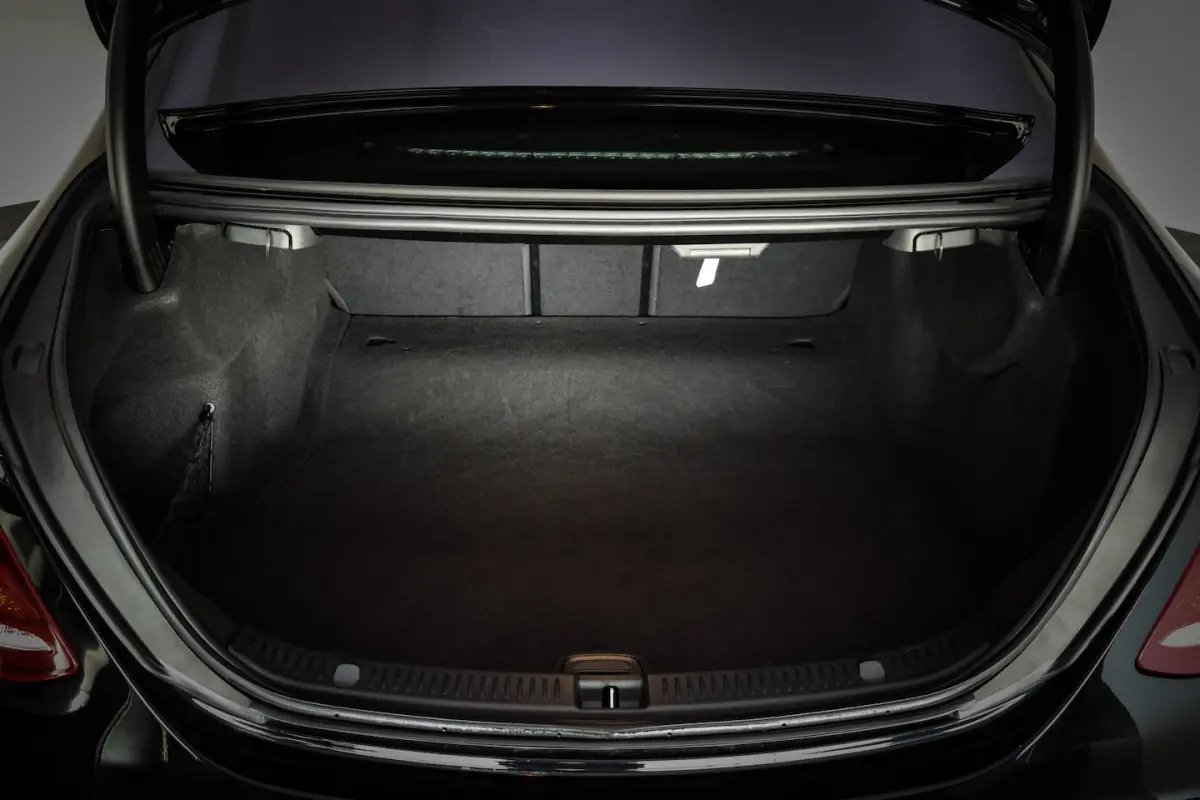 200 9G-Tr. AVANTGARDE FULL LED | CAMERA | AMBIANCE LIGHT | CARPLAY | NAVI | STOELVERW | CR