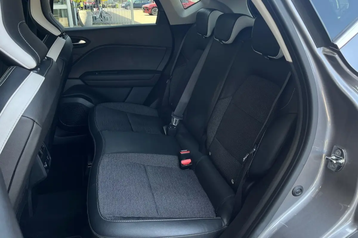 1.6 E-Tech Hybrid 145 Intens | CAMERA | CRUISE | DAB |