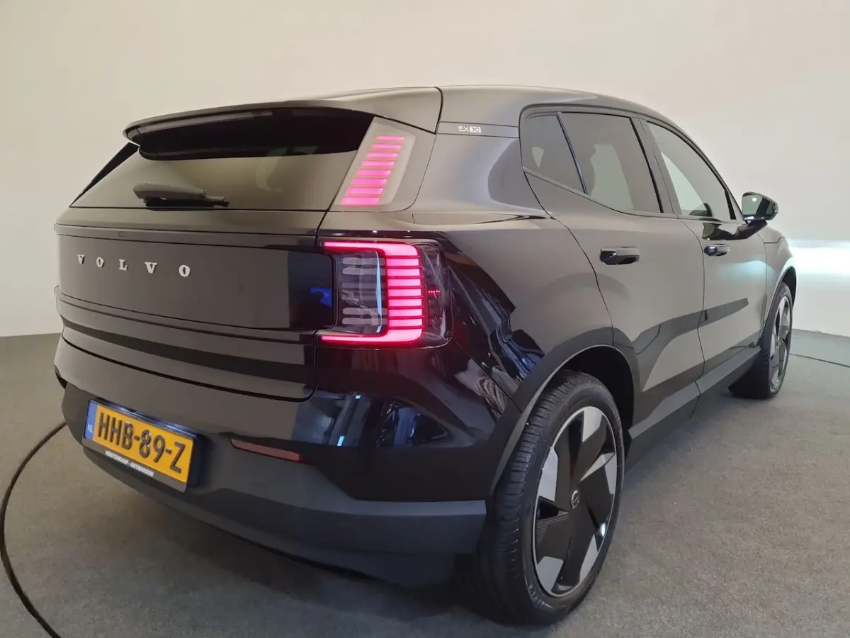 Single Motor Extended Range Plus 69 kWh Trekhaak, Harman Kardon