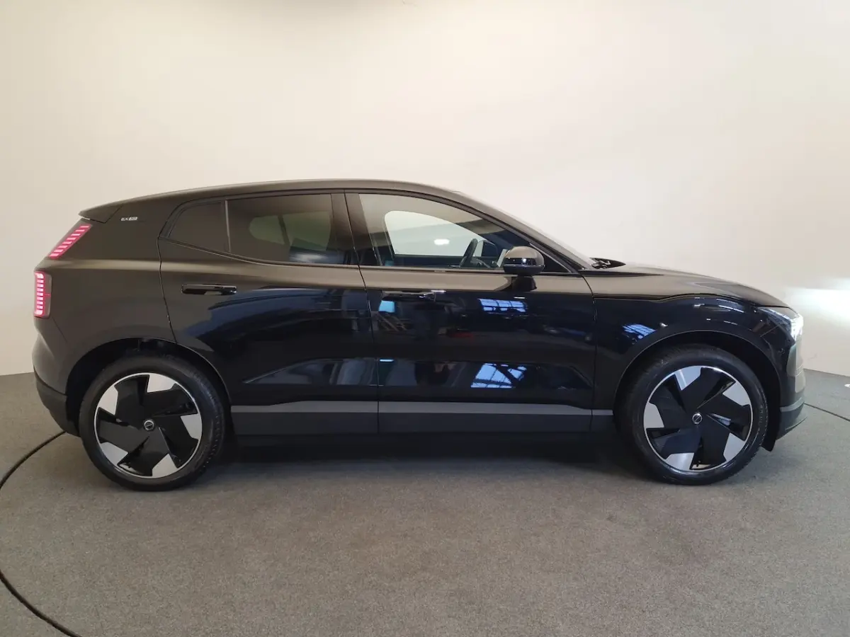 Single Motor Extended Range Plus 69 kWh Trekhaak, Harman Kardon