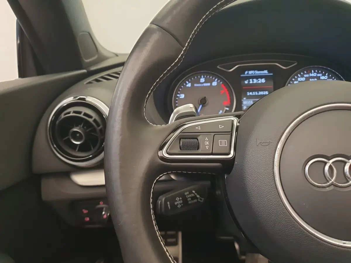 S3 2.0 TFSI 301pk quattro RS-Zetels