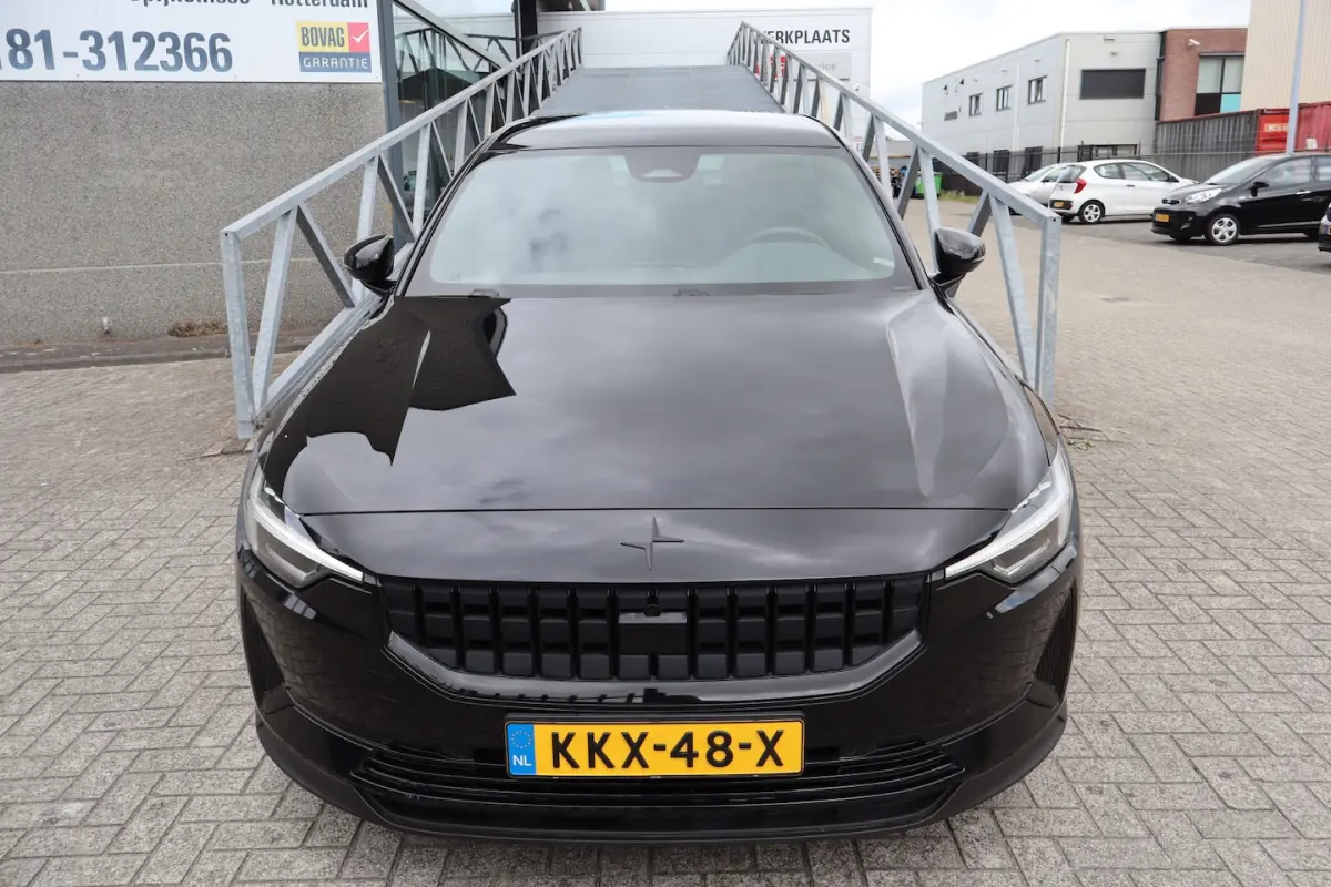 2 Standard Range Single Motor 63kWh Apple carplay/Stoelverwarming/Lane assist/Achteruitrij