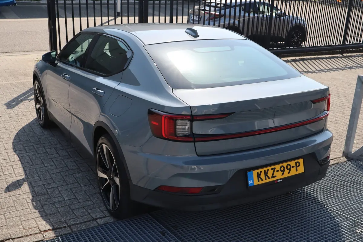 2 Standard Range Single Motor 63kWh Soh 93% Apple carplay/Stoelverwarming/Lane assist/Acht
