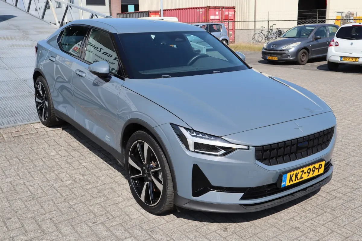 2 Standard Range Single Motor 63kWh Soh 93% Apple carplay/Stoelverwarming/Lane assist/Acht