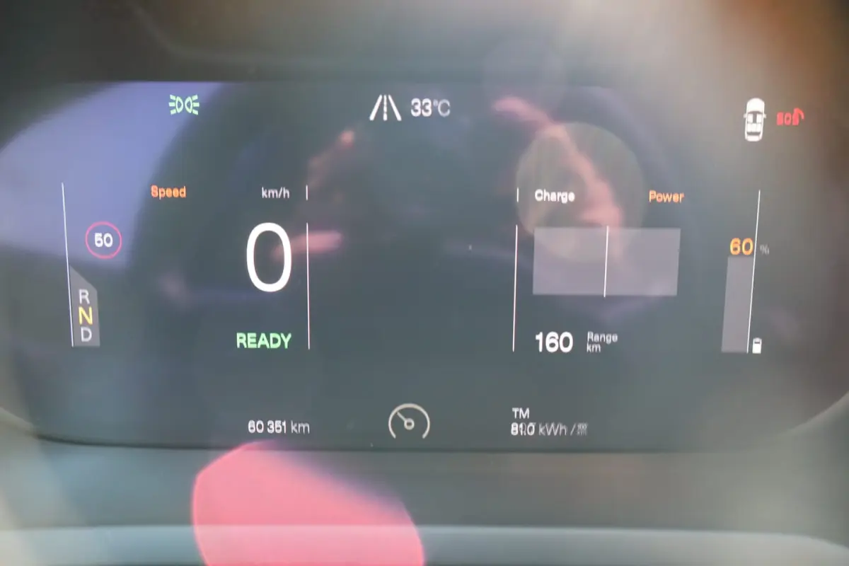 2 Standard Range Single Motor 63kWh Soh 93% Apple carplay/Stoelverwarming/Lane assist/Acht