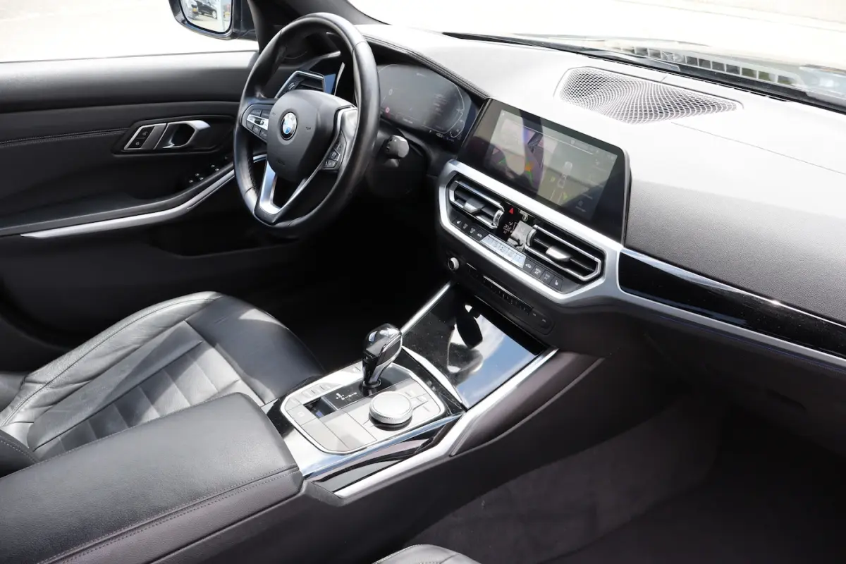 330e eDrive Virtueel cockpit/Apple carplay/Stoelverwarming/Head-up/Achteruitrijcamera/Adap