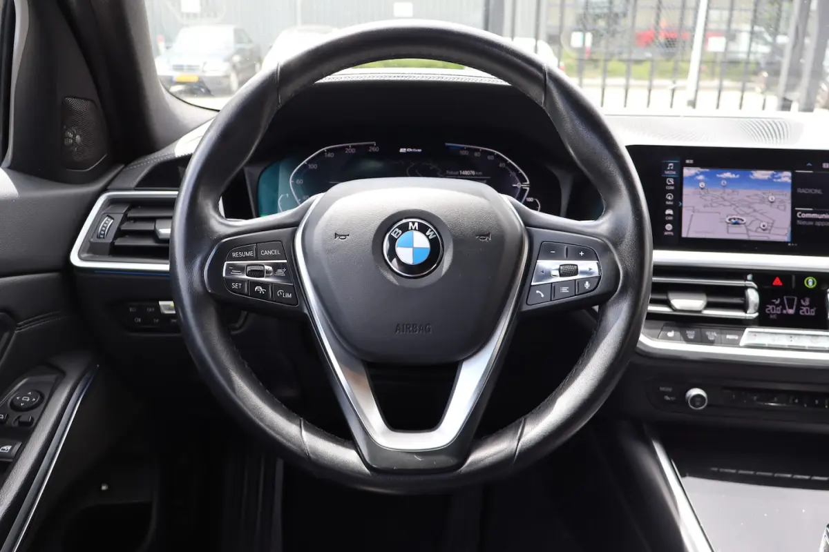 330e eDrive Virtueel cockpit/Apple carplay/Stoelverwarming/Head-up/Achteruitrijcamera/Adap