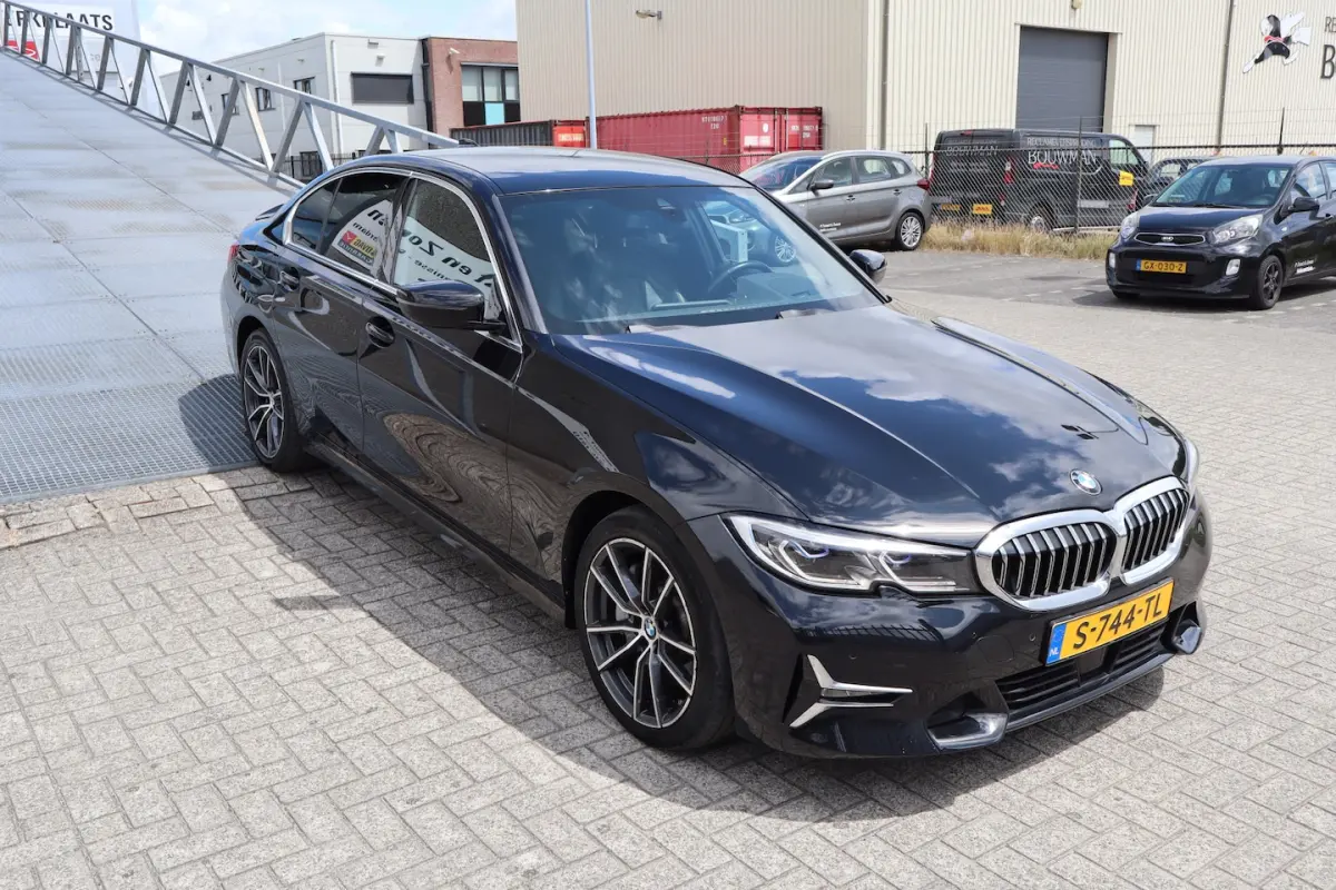330e eDrive Virtueel cockpit/Apple carplay/Stoelverwarming/Head-up/Achteruitrijcamera/Adap