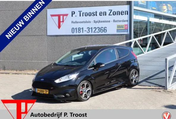 1.6 ST2 Achteruitrijcamera/Stoelverwarming/Climate control/Recaro sportstoelen/Licht metal