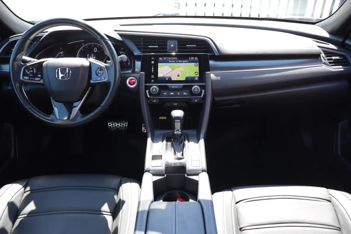 1.5 i-VTEC Sport Plus Panoramadak/Achteruitrijcamera/Stoelverwarming/Apple carplay/Adaptie