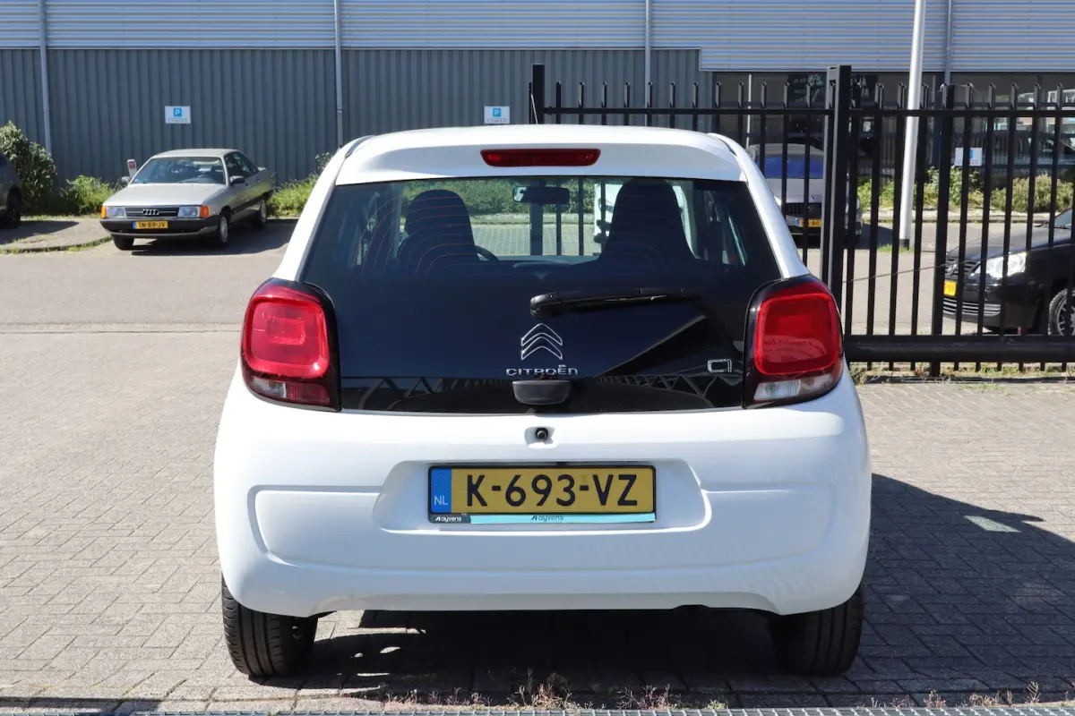 1.0 VTi Shine Dealeronderhouden Achteruitrijcamera/Bluetooth/Airco/Elektrische ramen
