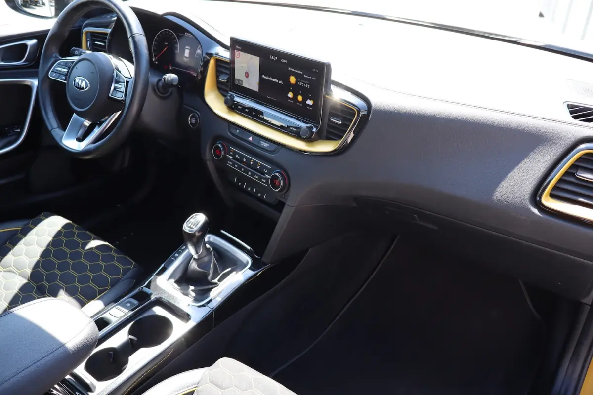 1.4 T-GDi DynamicPlusLine PanoramadakStuurverwarming/Stoelverwarming/Lane assist/Adaptieve