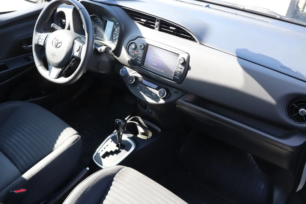 1.5 Hybrid Automaat Dealeronderhouden/Achteruitrijcamera/Stoelverwarming/Cruise control/Cl