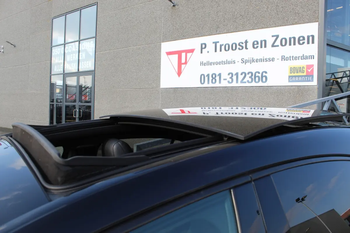 250 AMG Automaat/Panoramadak/Navigatie/Cruise control/Apple Carplay/Parkeersensoren/Ledere