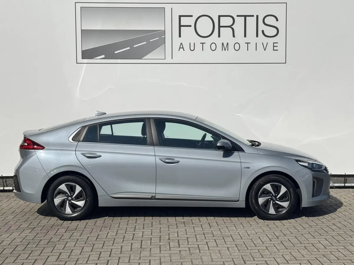 1.6 GDi Comfort NL-AUTO | NAVI | CARPLAY | CAMERA