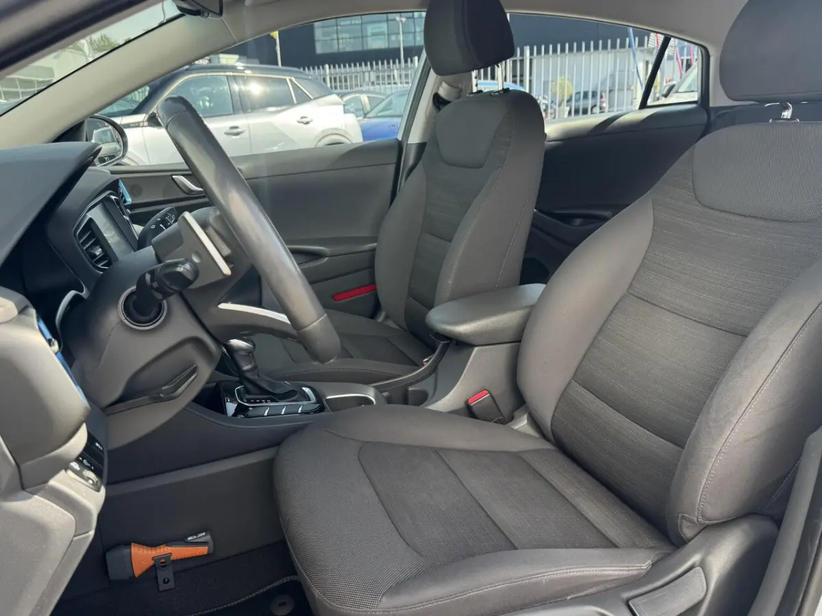 1.6 GDi Comfort NL-AUTO | NAVI | CARPLAY | CAMERA