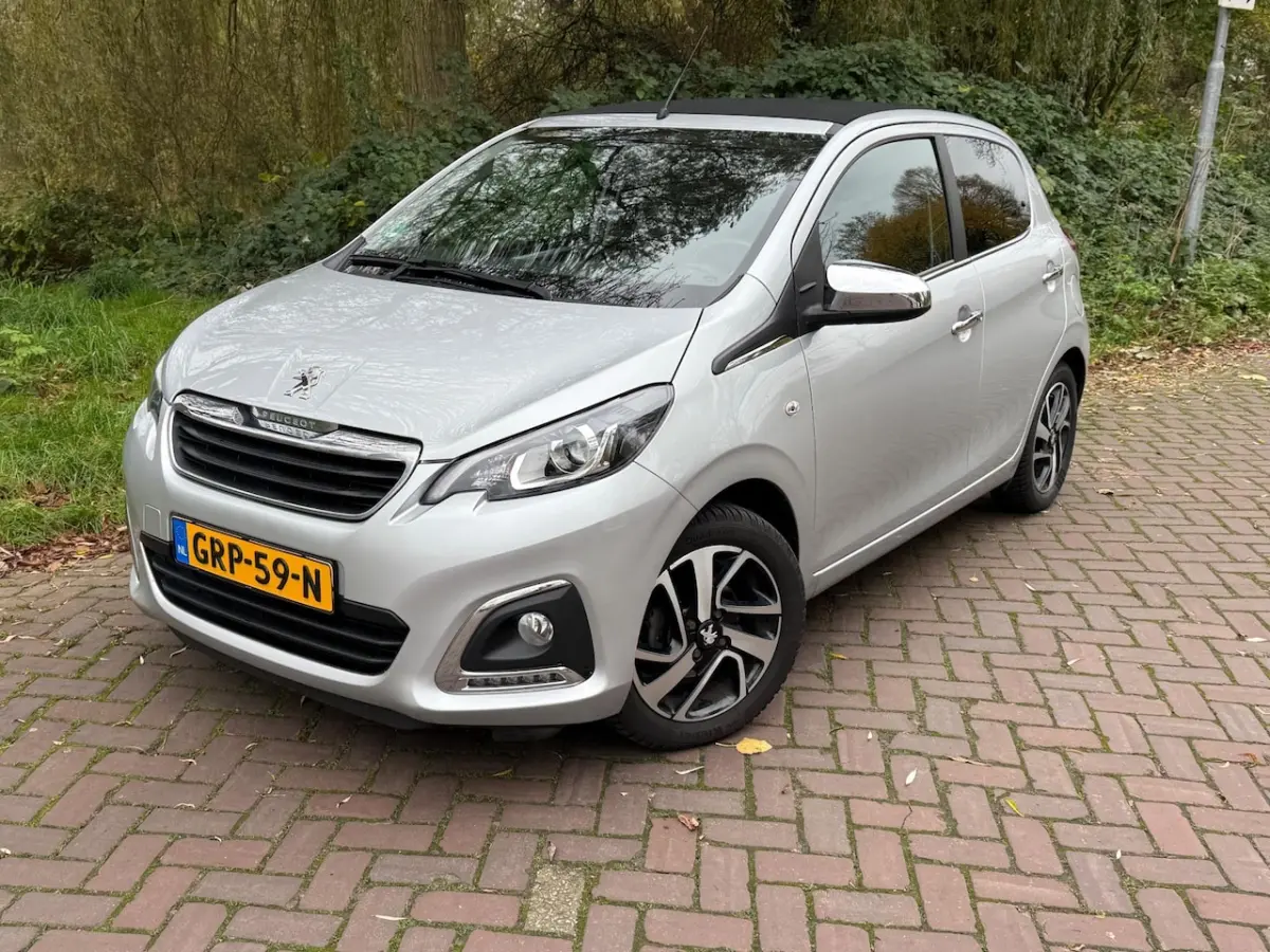 1.0 e-VTi Allure cabriotop 1 Eig.b.j. 6-2020 77000 km Camera Led verl