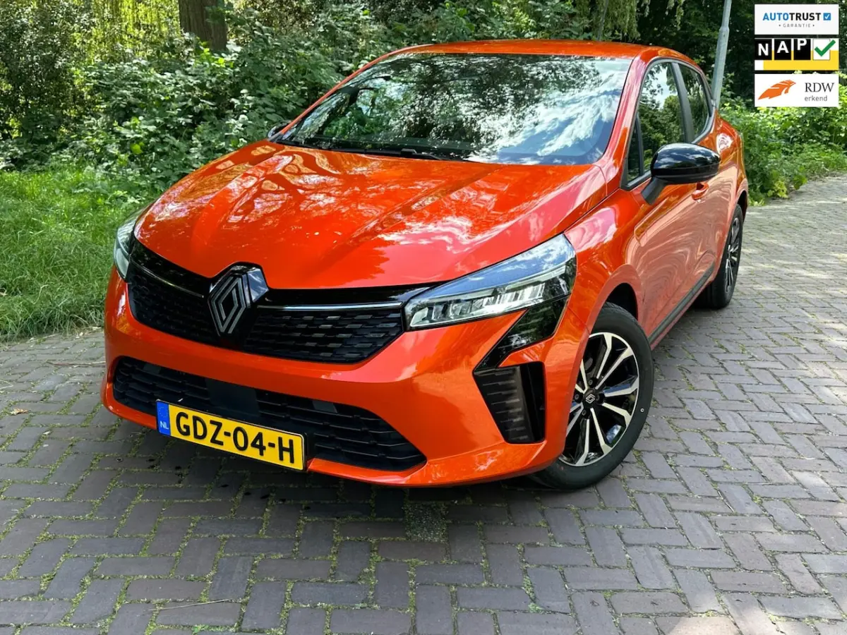 Evolution 1.0 90 pk 1 Eig.4000 km Led verl. Apple Carplay 16"lm velgen