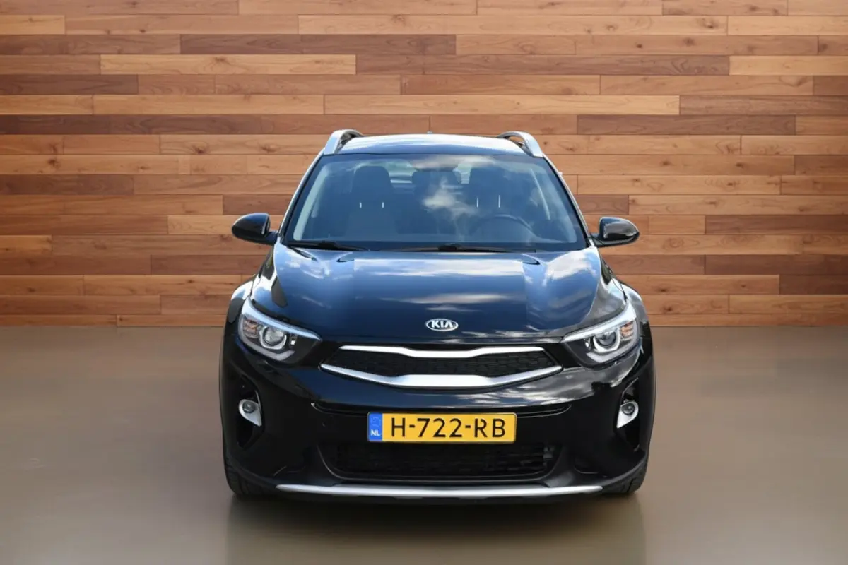 1.0 T-GDi DynamicLine | CARPLAY | CAMERA