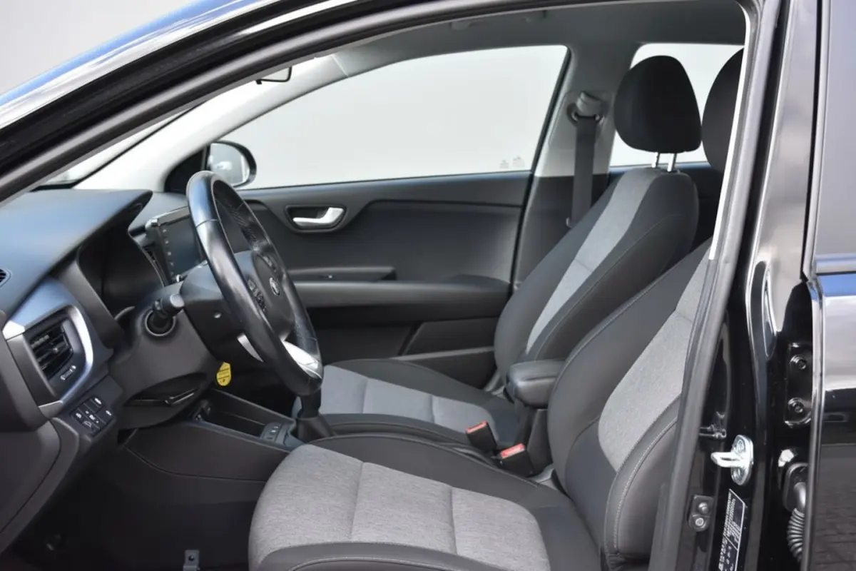 1.0 T-GDi DynamicLine | CARPLAY | CAMERA