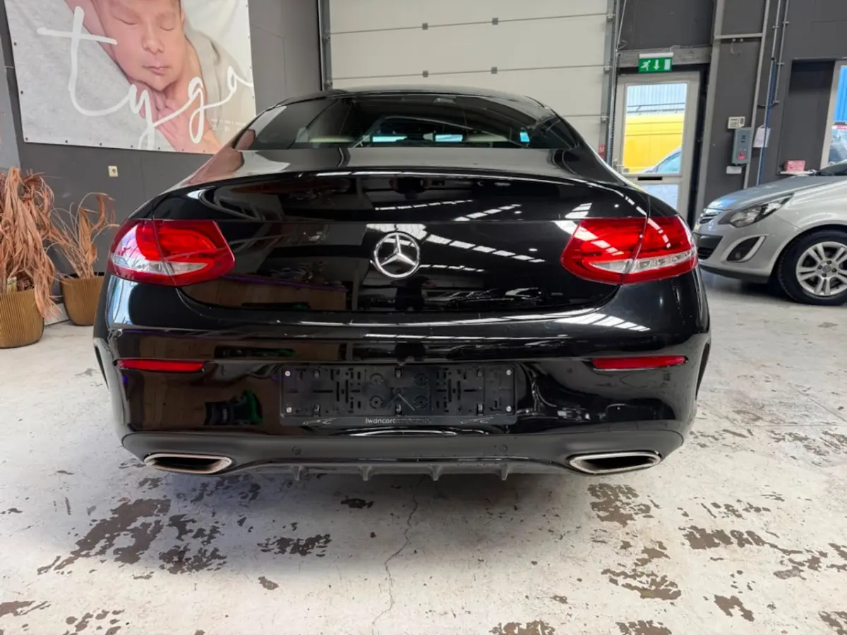 180 Edition 1, beige leer, amg optiek