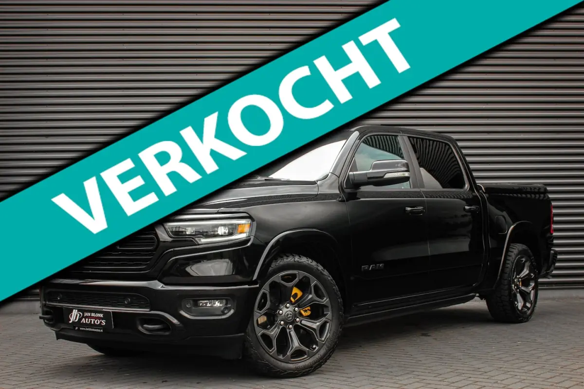 5.7 V8 4x4 CREW CAB LIMITED 2020 100DKM / PANO-DAK / COMPLETE HISTORY / FULL OPTIONS / LUC