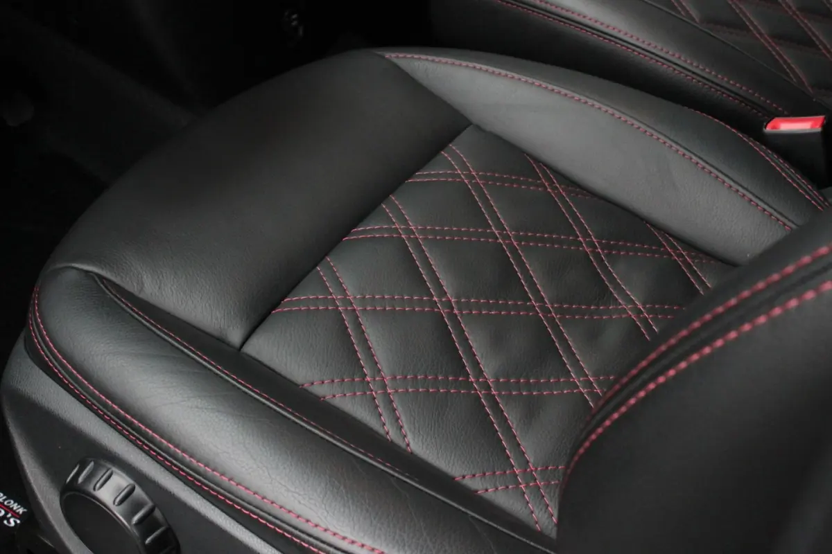 116CDI 163PK LANG JB- EDITION FULL BLACK / AMG / SPOILER / VERLAGINGSVEREN / NAVIGATIE / S