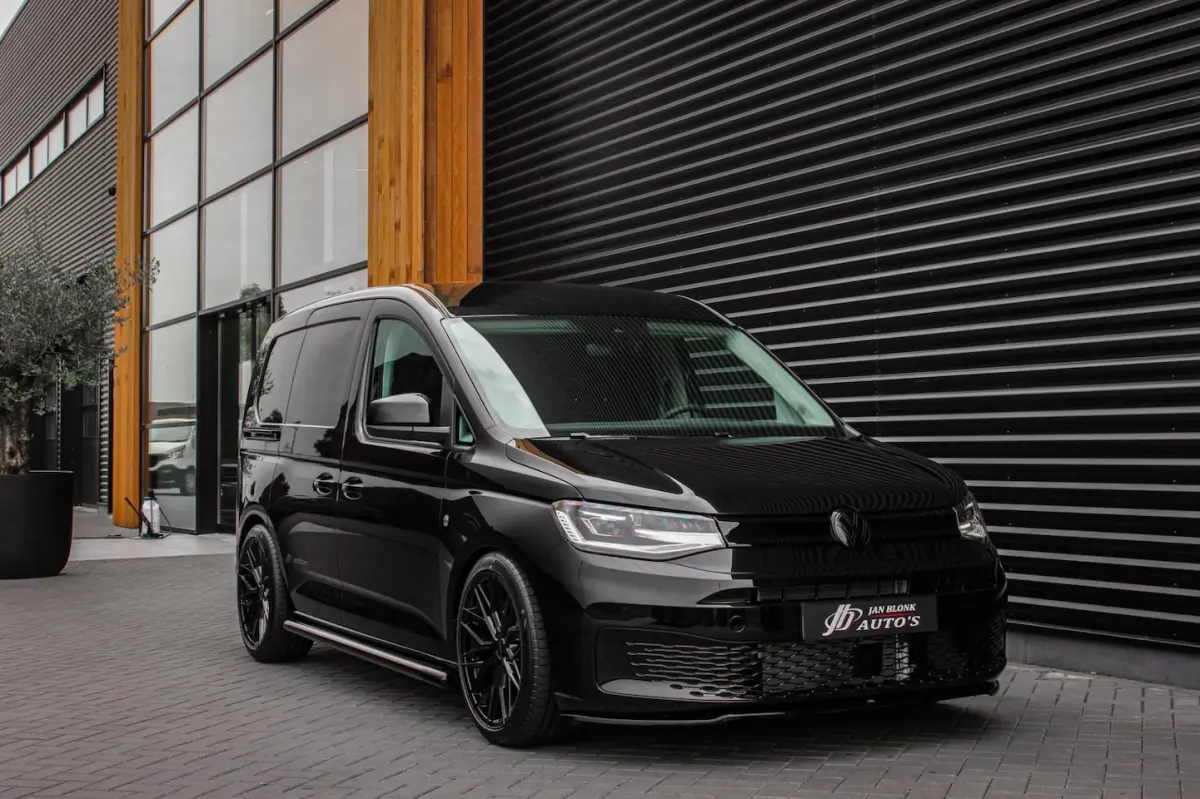 2.0 TDI 122PK DSG JB- EDITION / MAXTRON / SIDE- BARS / VERLAGING / ELEK- PAKKET / PDC / CA