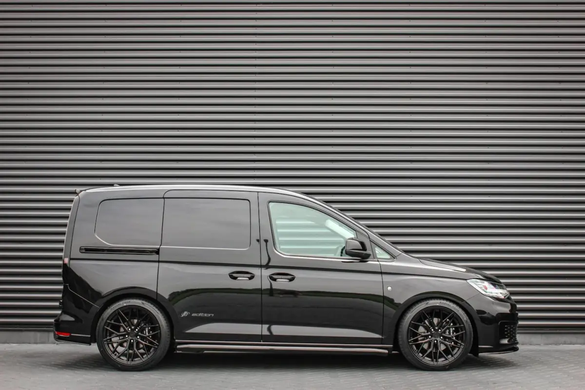 2.0 TDI 122PK DSG JB- EDITION / MAXTRON / SIDE- BARS / VERLAGING / ELEK- PAKKET / PDC / CA