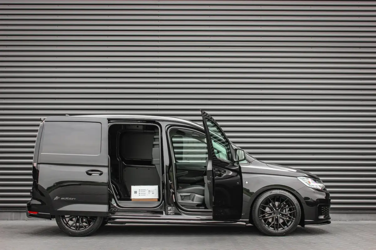 2.0 TDI 122PK DSG JB- EDITION / MAXTRON / SIDE- BARS / VERLAGING / ELEK- PAKKET / PDC / CA