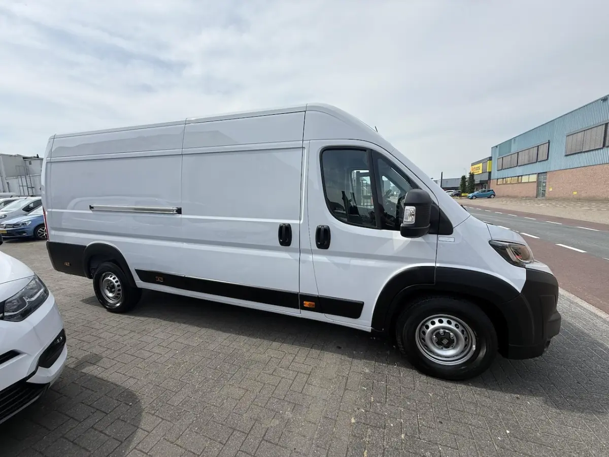 2.2 MultiJet 180 S&S L4H2 3.5t Heavy AUTOMAAT CAMERA *BPM VRIJ